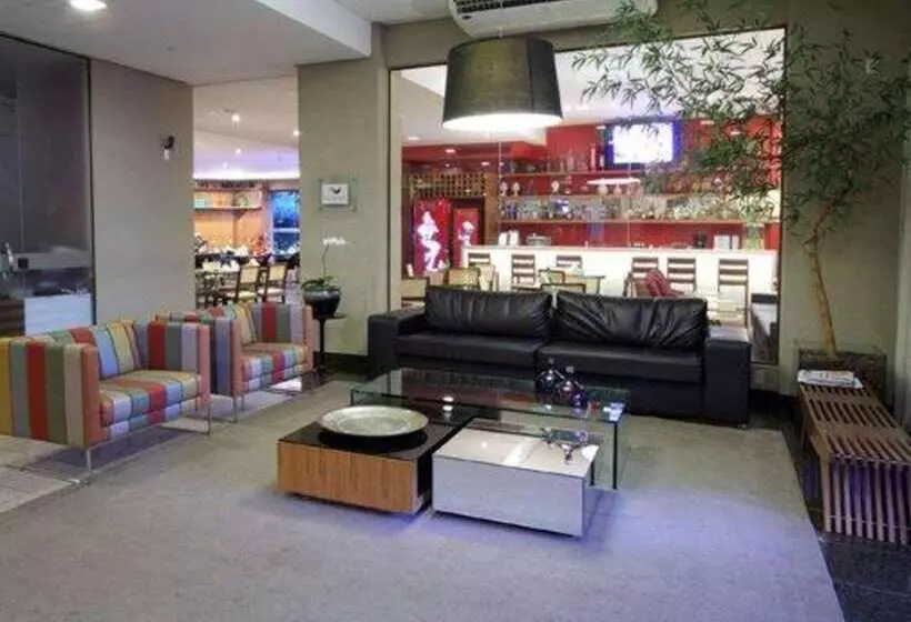 Comfort Hotel Goiânia