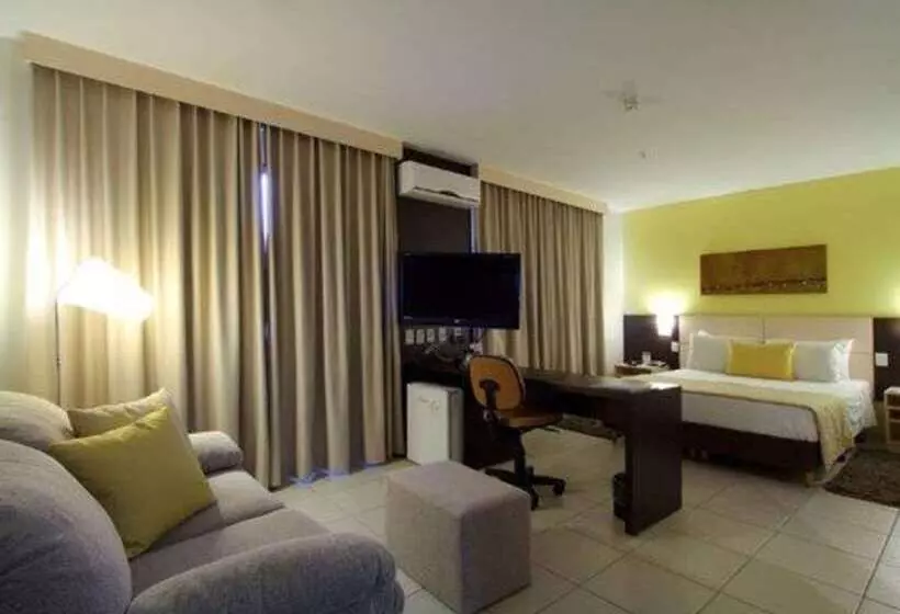 Comfort Hotel Goiânia