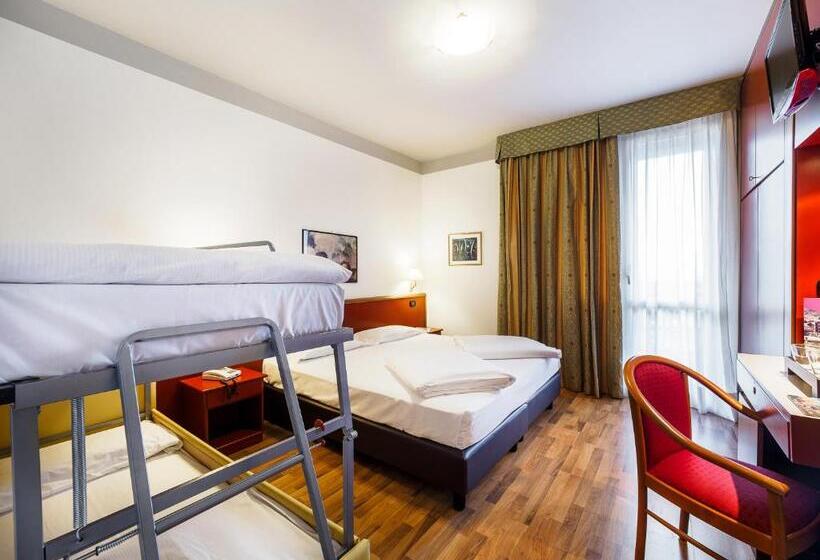 酒店 Cristallo Club