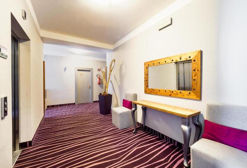 酒店 Cristallo Club