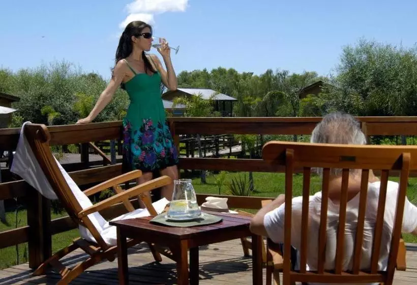 Отель Delta Eco