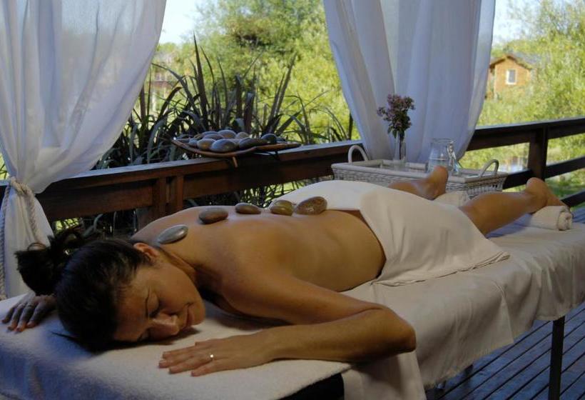 בית מלון כפרי Delta Eco