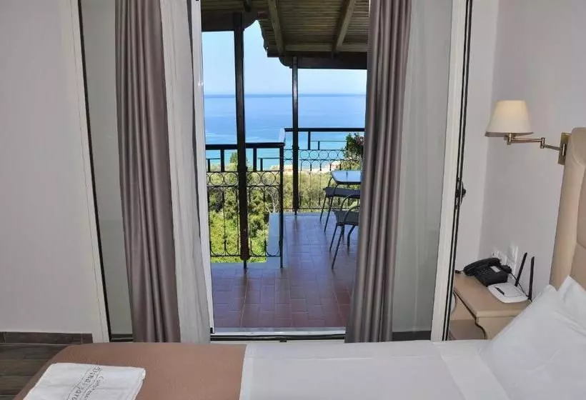 호텔 Dina's Paradise