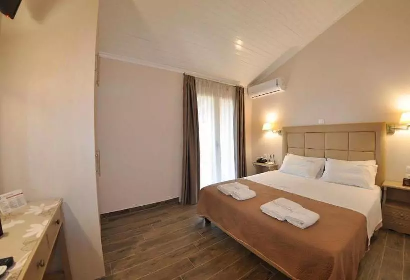 호텔 Dina's Paradise