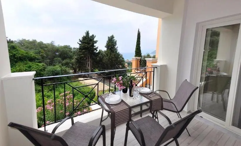 Hotelli Dina's Paradise