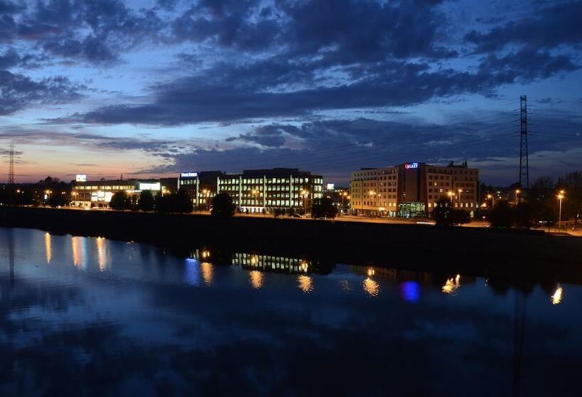 בית מלון כפרי Galaxy