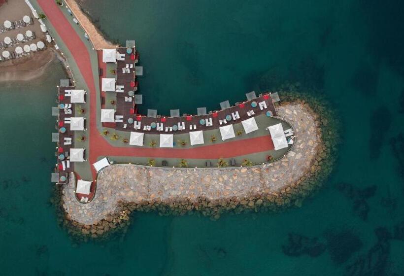 ホテル Granada Luxury Okurcalar