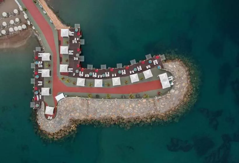 Отель Granada Luxury Okurcalar