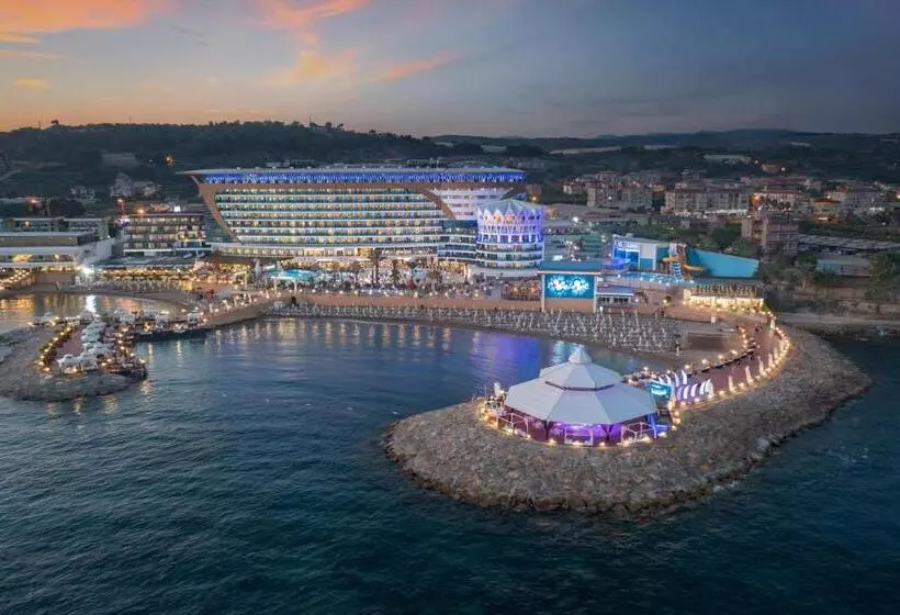 Отель Granada Luxury Okurcalar