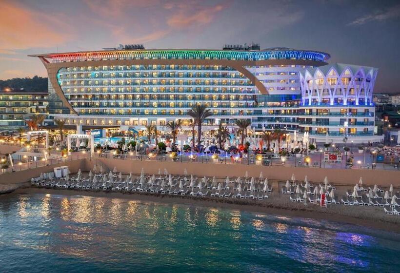 ホテル Granada Luxury Okurcalar