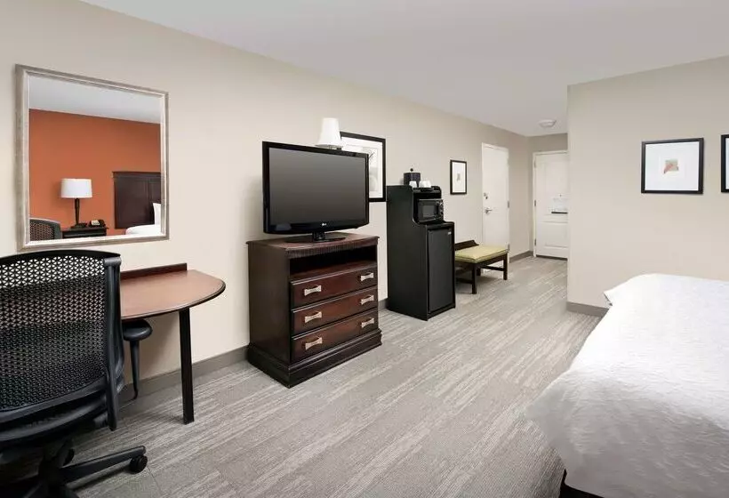 호텔 Hampton Inn Lenoir City