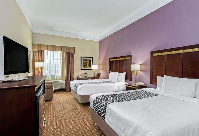 酒店 La Quinta Inn & Suites By Wyndham Cleburne