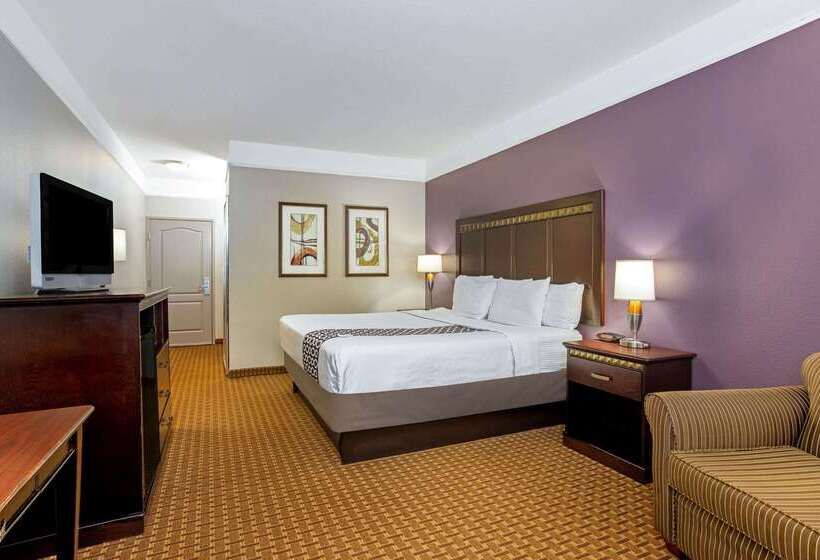 酒店 La Quinta Inn & Suites By Wyndham Cleburne