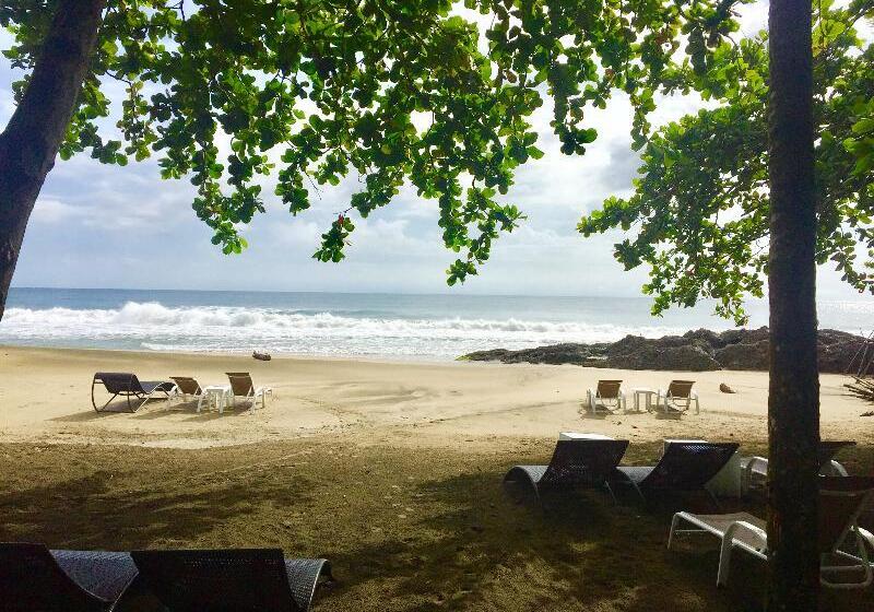 هتل Le Cameleon Boutique