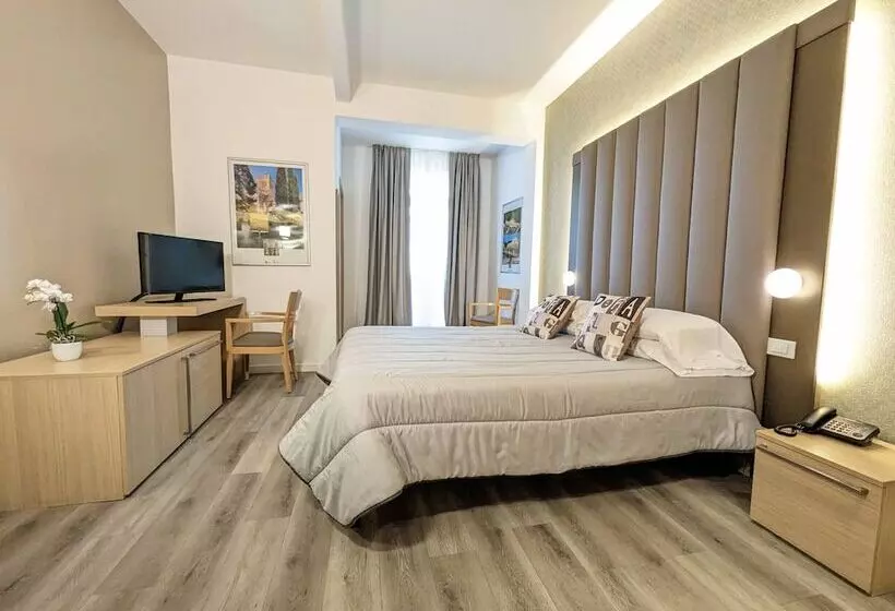 ホテル Mioni Royal San