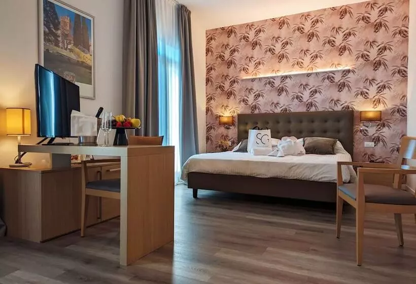 ホテル Mioni Royal San