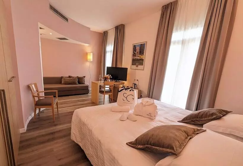 ホテル Mioni Royal San