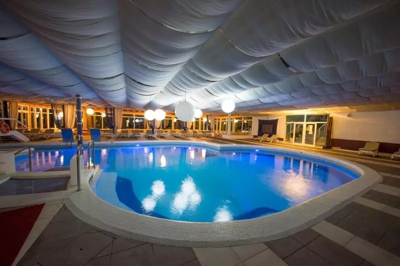 ホテル Mioni Royal San