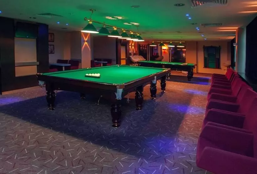 هتل Ramada By Wyndham Yekaterinburg