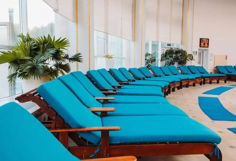 هتل Ramada By Wyndham Yekaterinburg