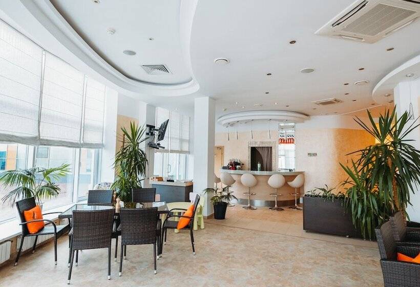 בית מלון כפרי Ramada By Wyndham Yekaterinburg