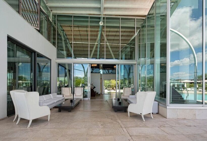 ホテル Riviera Golf Resort