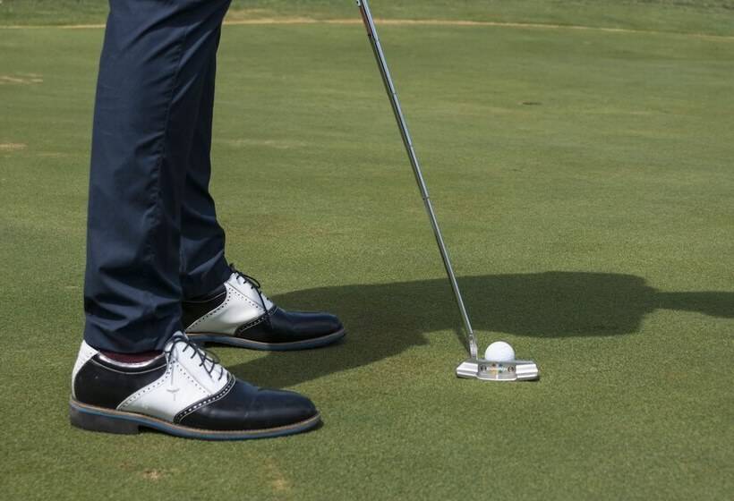 ホテル Riviera Golf Resort