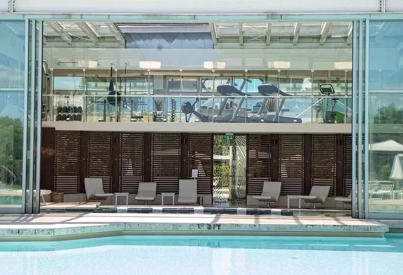 Отель Riviera Golf Resort