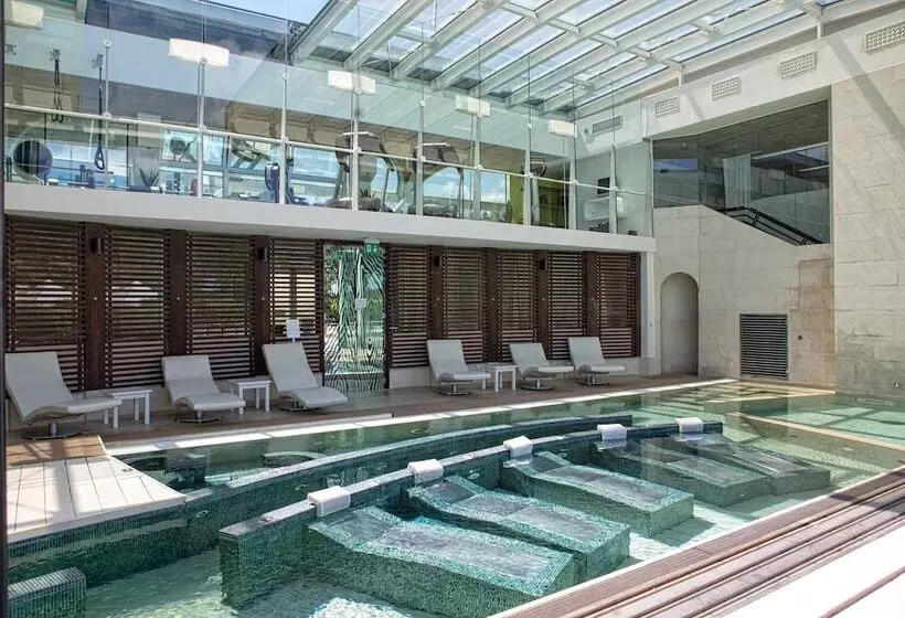 Отель Riviera Golf Resort