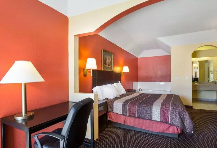 فندق Rodeway Inn & Suites