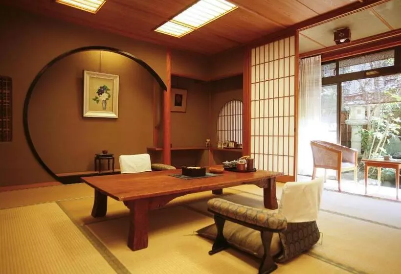 Hotel Sennennoyu Koman