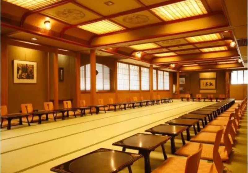 Hotel Sennennoyu Koman