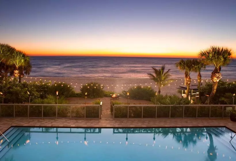 Отель Sole Miami A Noble House Resort