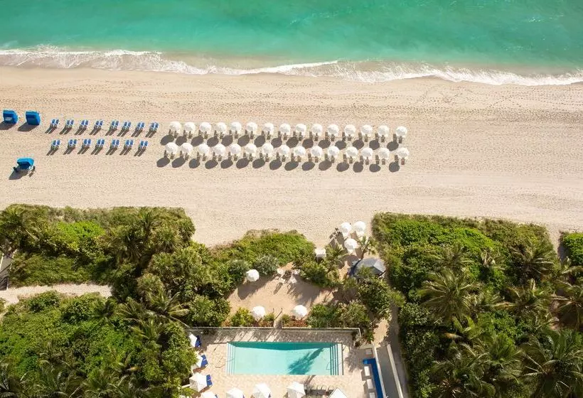 Отель Sole Miami A Noble House Resort