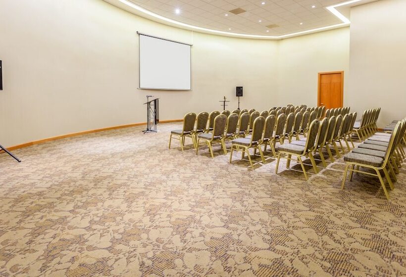 Sonesta Hotel Osorno