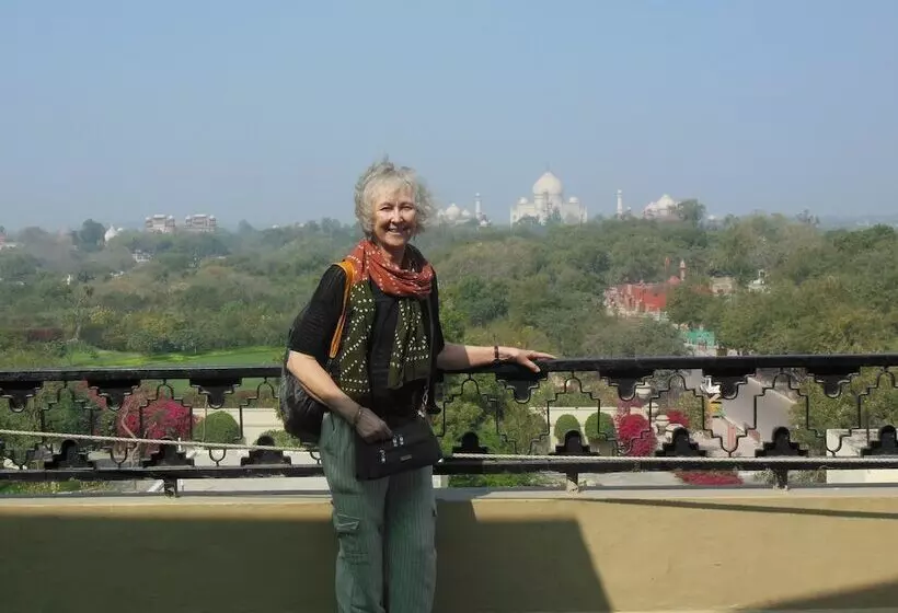 هتل Taj Plaza, Vip Road, Agra