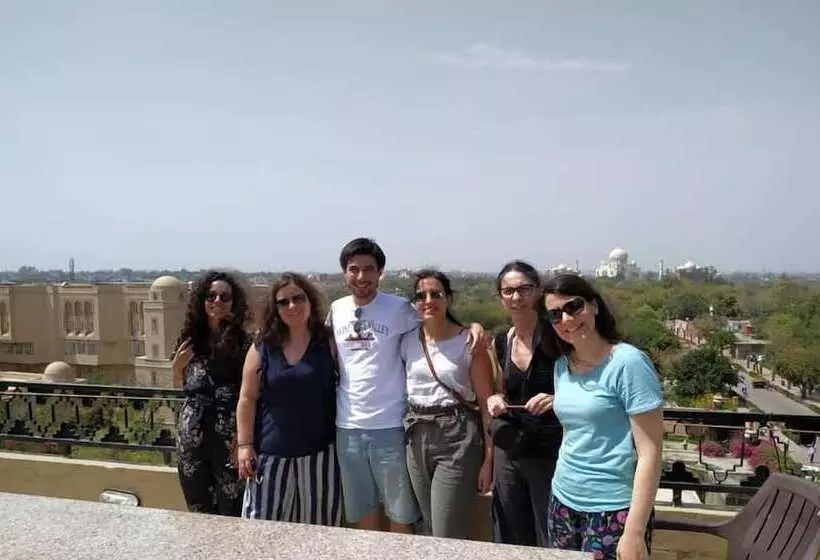 هتل Taj Plaza, Vip Road, Agra