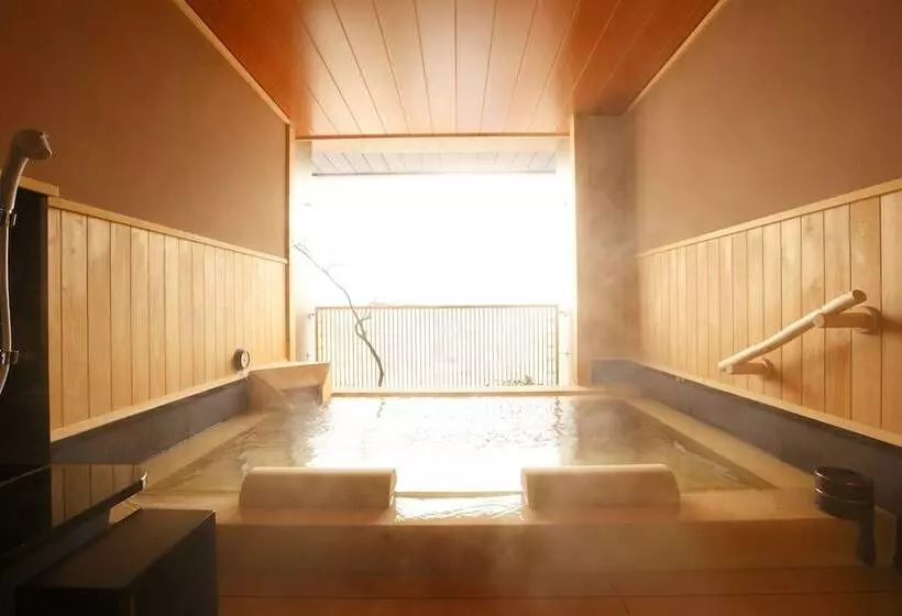 Отель Takayama Ouan