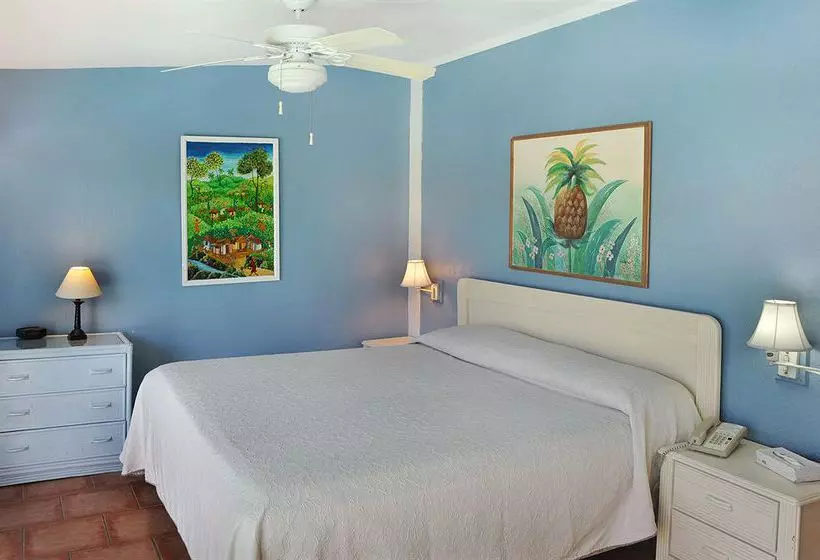Pavilions & Pools Villa Hotel