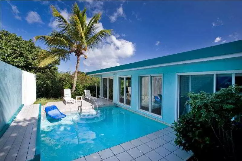 Pavilions & Pools Villa Hotel