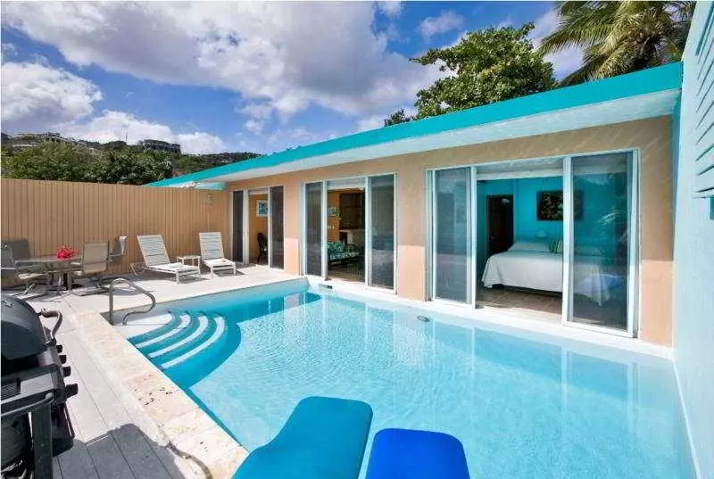 Pavilions & Pools Villa Hotel