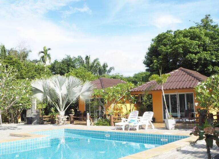 هتل All Times Pool Villa