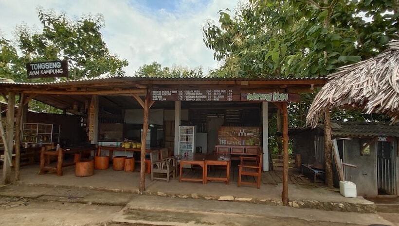 Отель Dempak Indah Camp And Resort