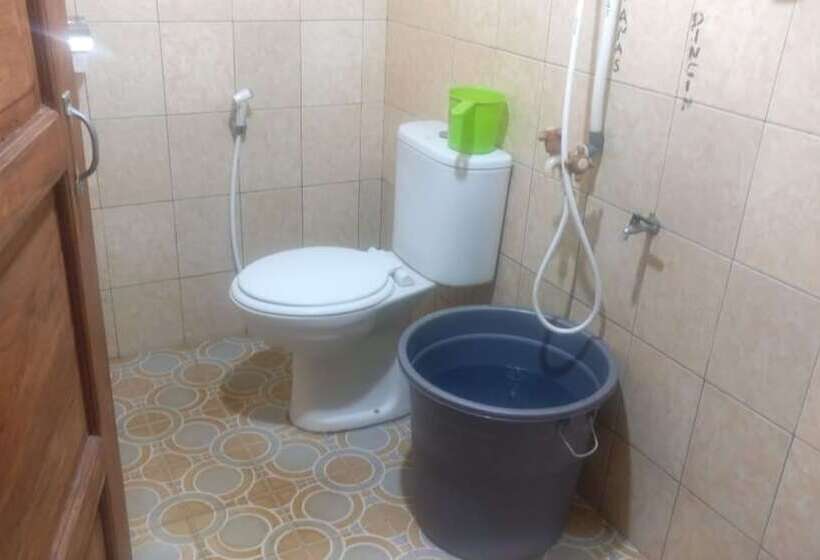 Отель Dempak Indah Camp And Resort