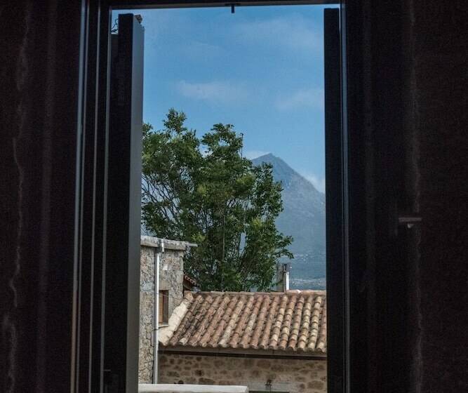 Отель Korona Boutique