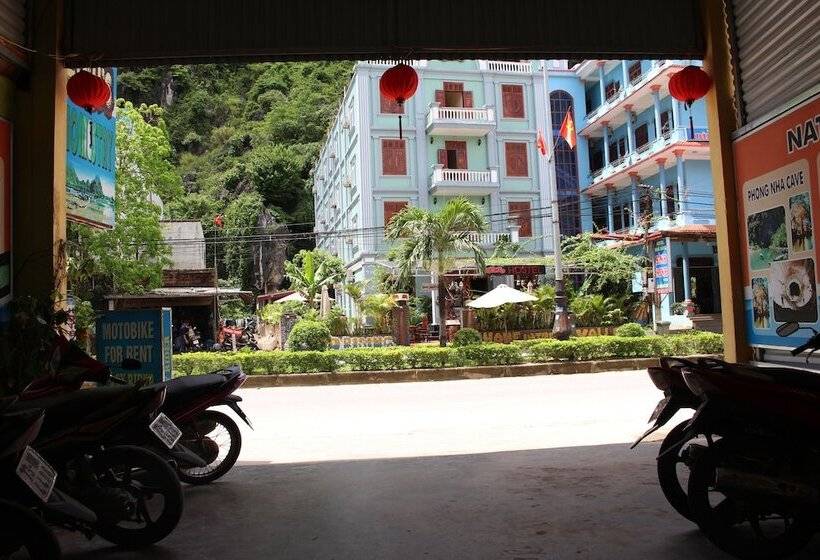 هتل Linh's Homestay