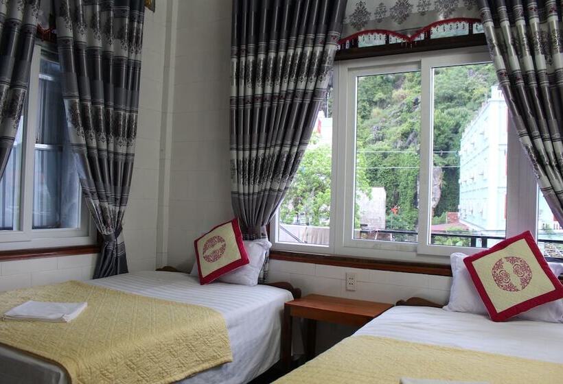 هتل Linh's Homestay