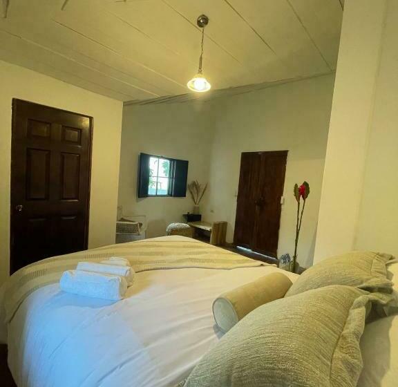 هتل Casa 1800 Los Naranjos Boutique