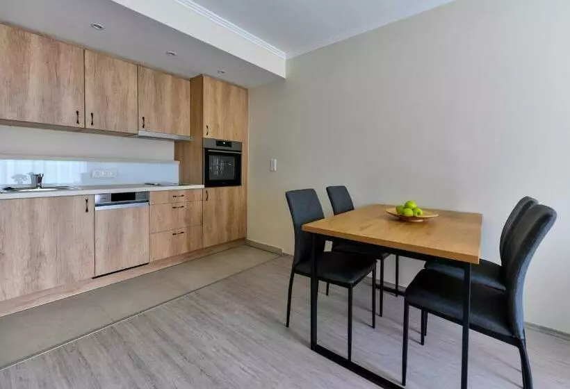Oliver Apartman