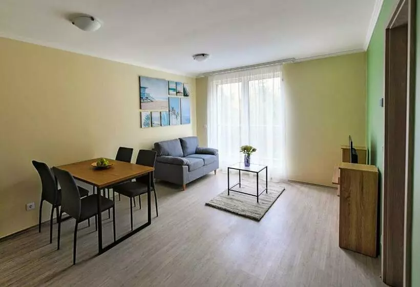 Oliver Apartman